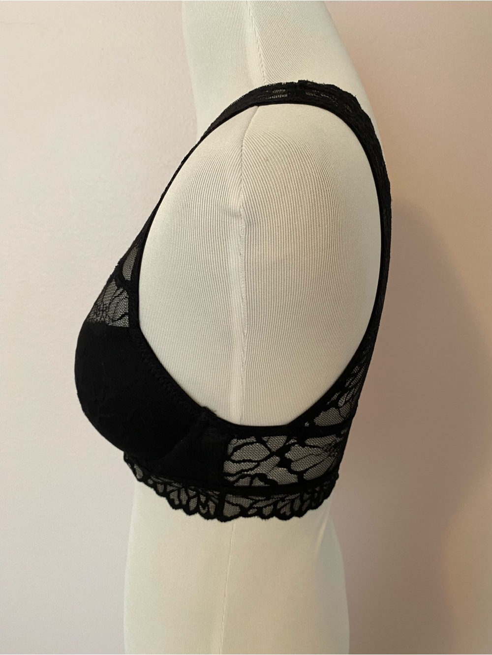 Victoria's Secret Pink Black High-Neck Lace Bralette Sz Small push up - Picture 4 of 6